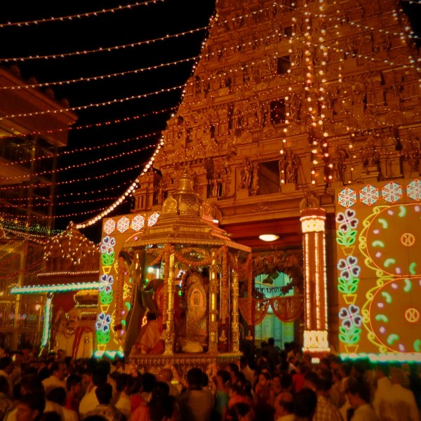 4. Az egyik legnagyobb hindu fesztivált, a Mahashivaratri